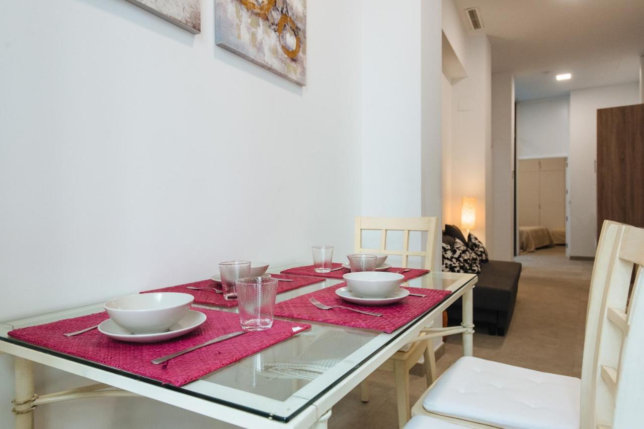 Apartamento céntrico en la calle Cruz Verde, 10 Siviglia Esterno foto
