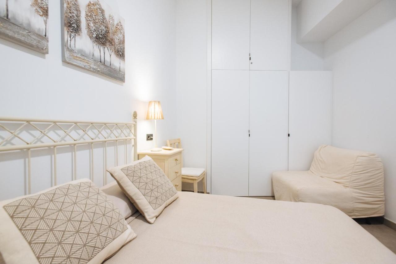 Apartamento céntrico en la calle Cruz Verde, 10 Siviglia Esterno foto